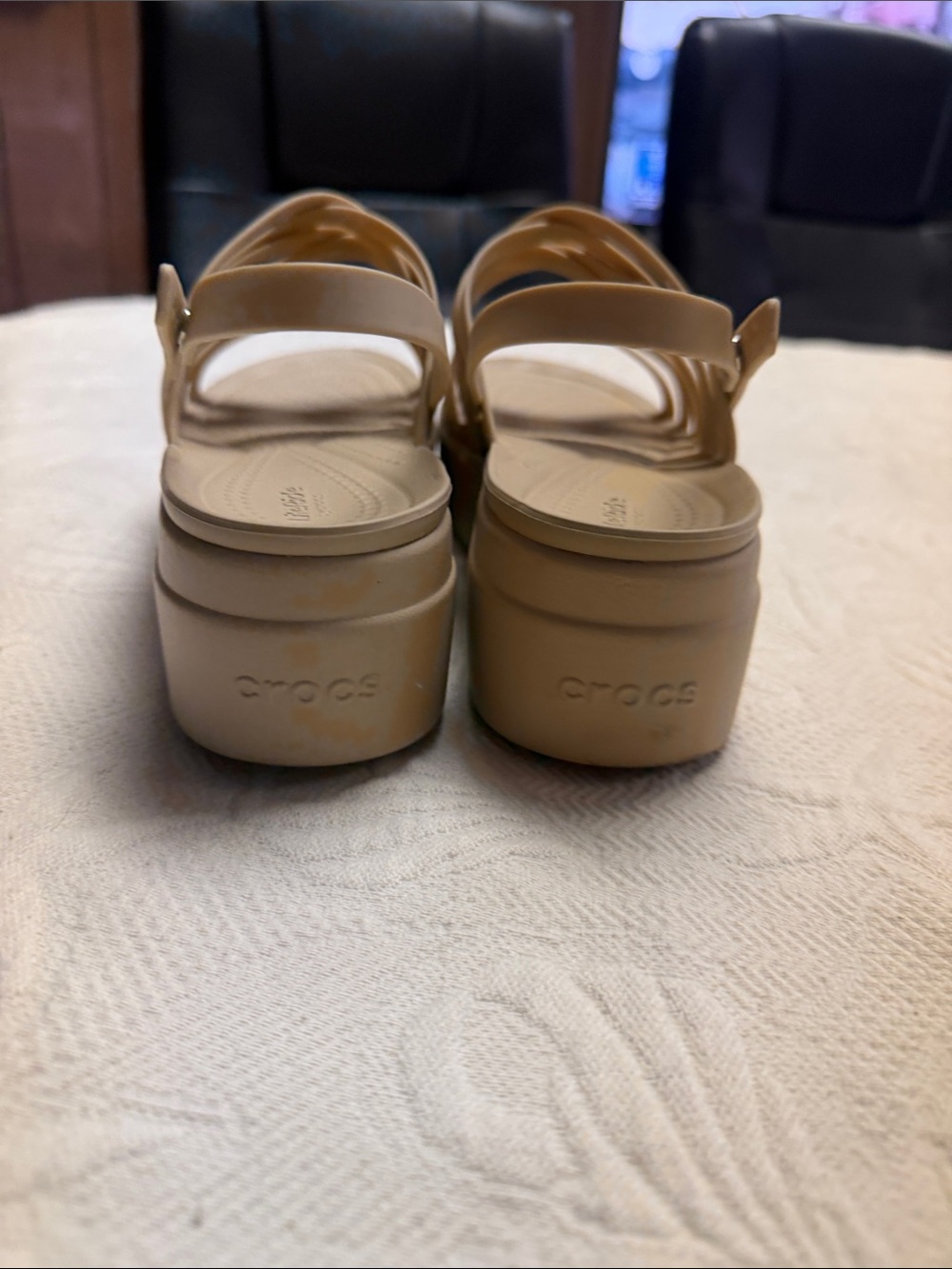 Beige Brooklyn Platform Crocs 8 - Picture 4 of 6